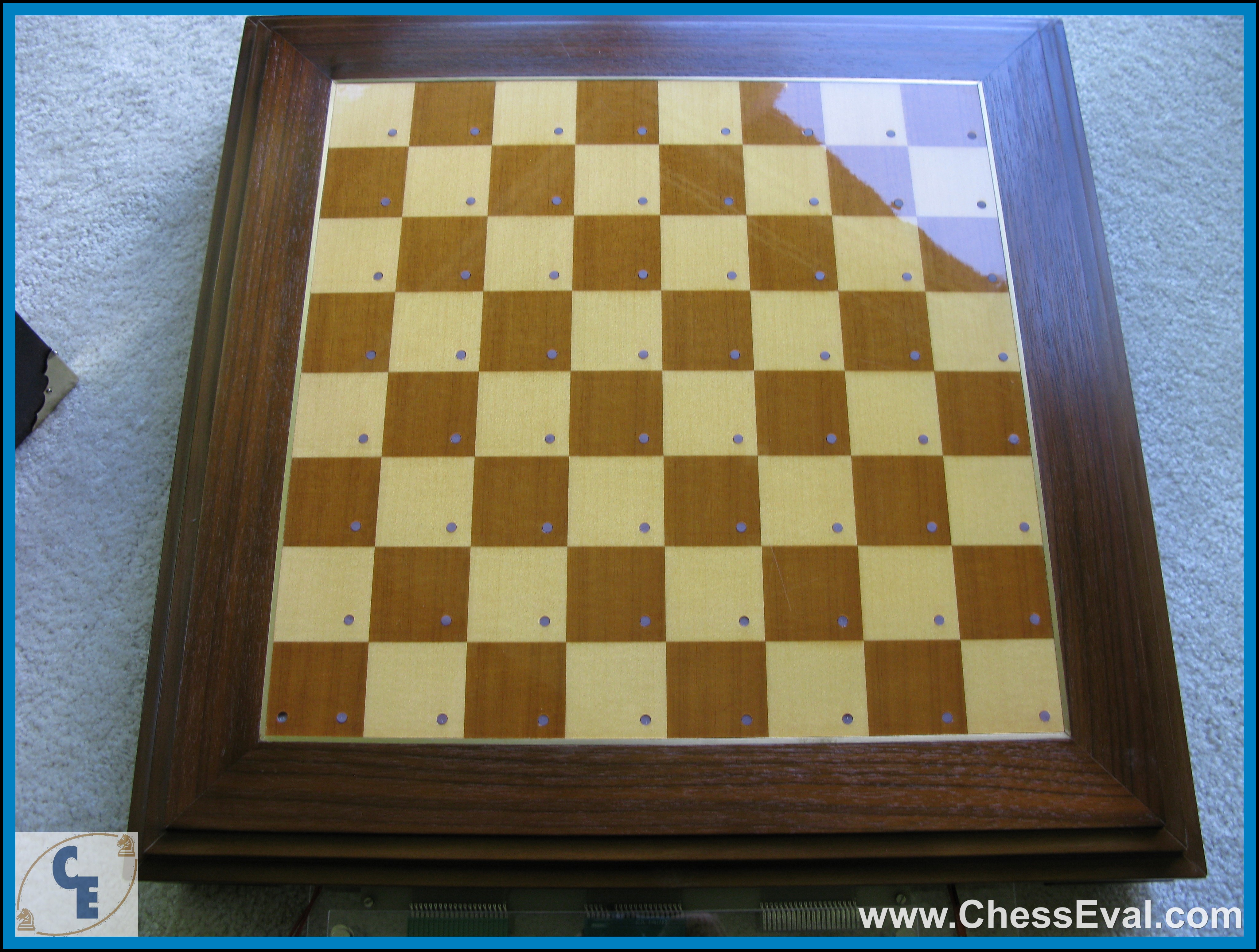 Mercedes-Benz Chess Computer Number 3 (1988) U-RARE — IMG_9133.jpeg