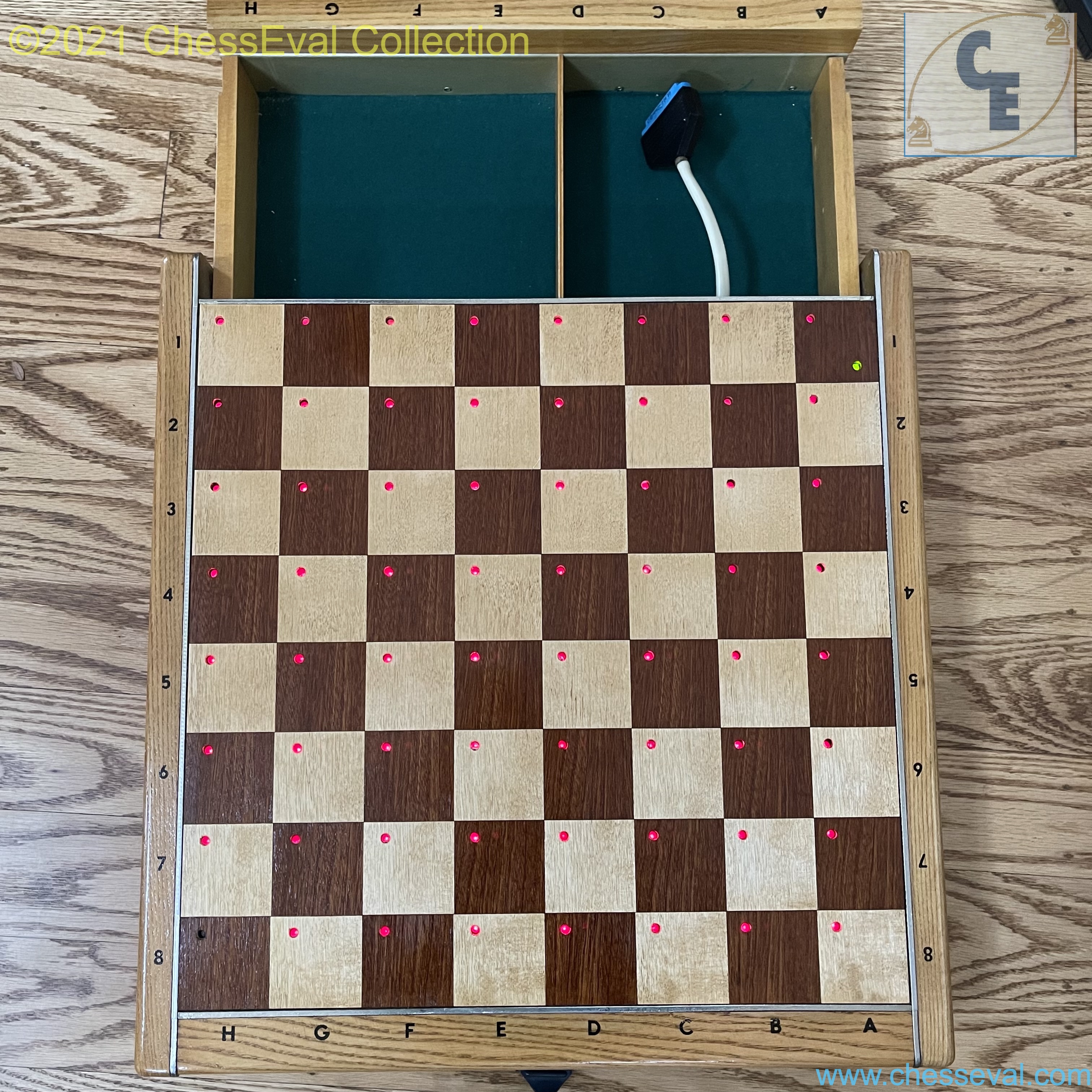Nicevent Strategist Стратег Blond Wood USSR (1988) X-RARE — Navicent-0008.jpg