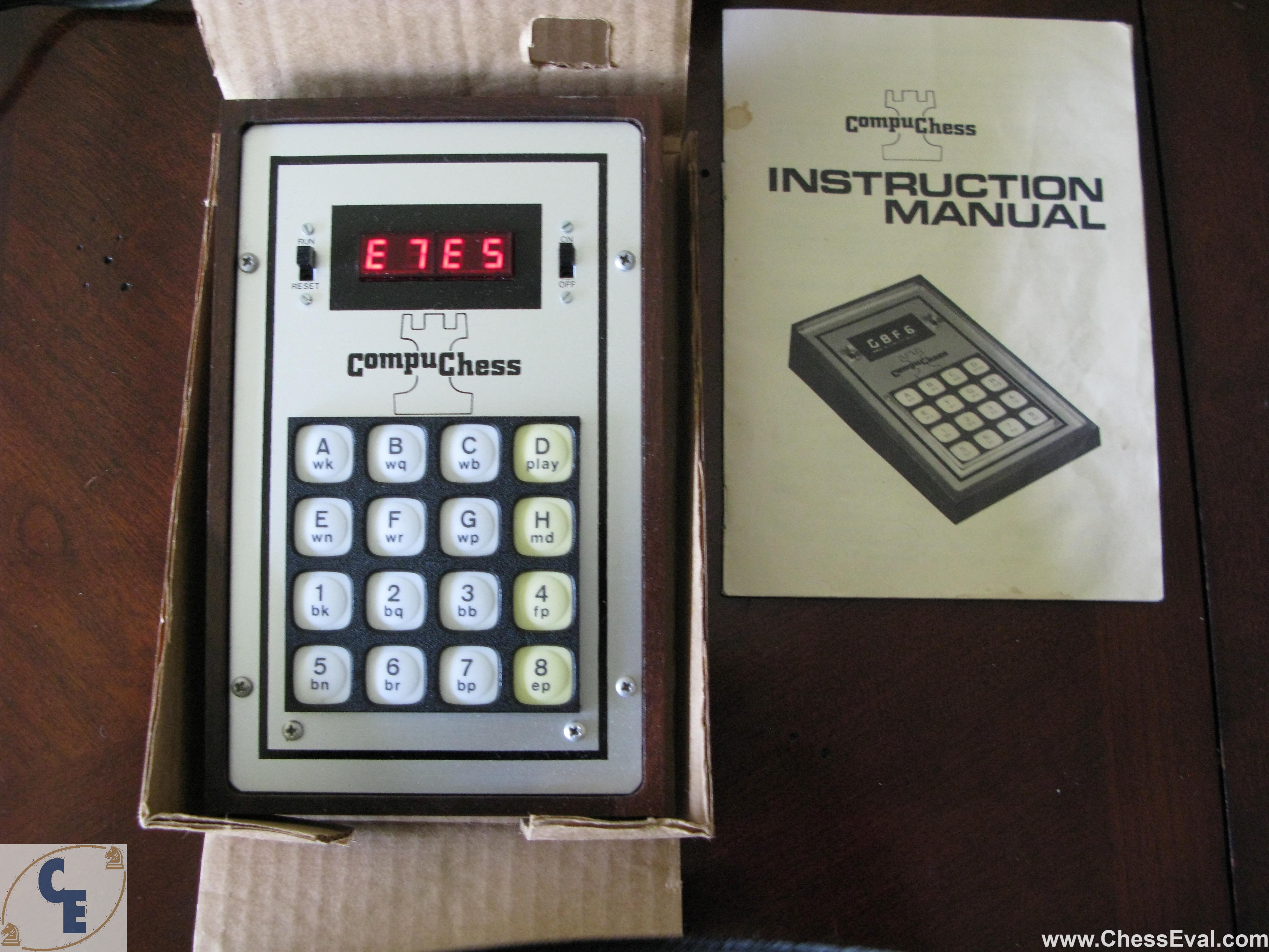 Data Cash First Edition (1977) — IMG_8453.jpeg