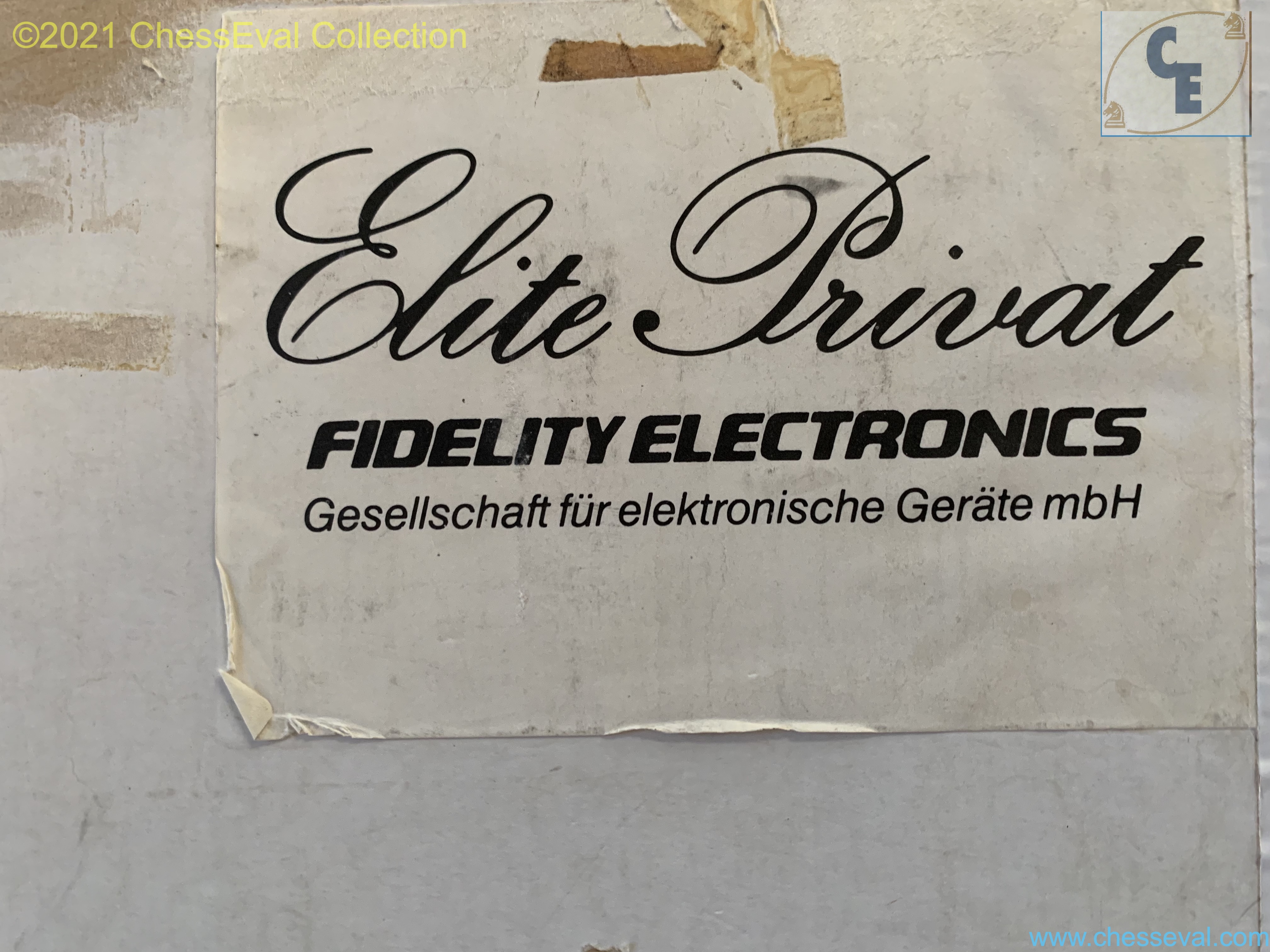 Elite Privat branding on the original packaging.